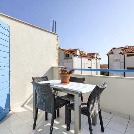 Apartments Villa Pina Vodice Exterior foto