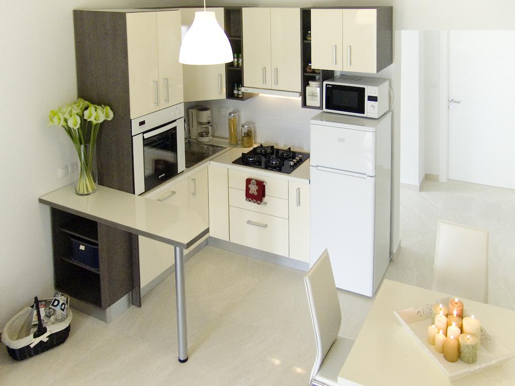 Apartments Villa Pina Vodice Zimmer foto