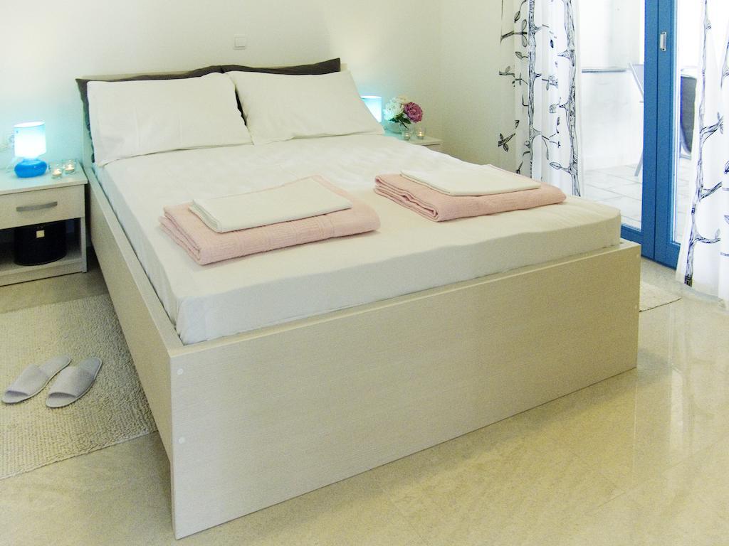 Apartments Villa Pina Vodice Zimmer foto