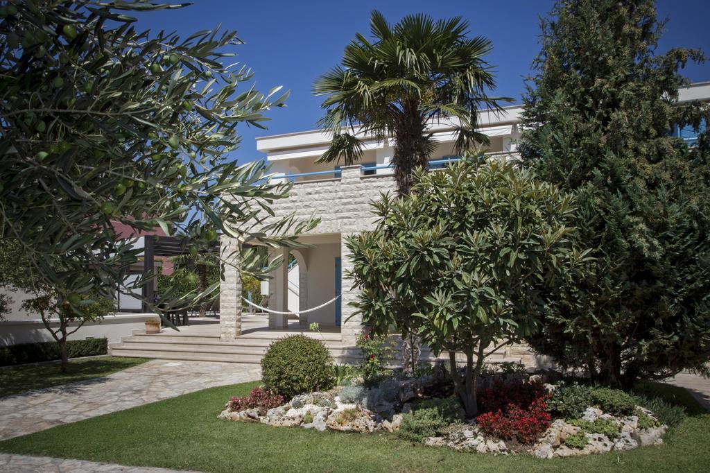 Apartments Villa Pina Vodice Exterior foto