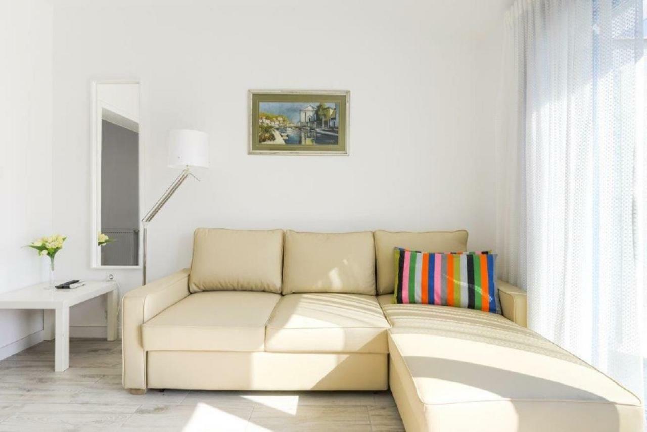 Apartments Villa Pina Vodice Exterior foto