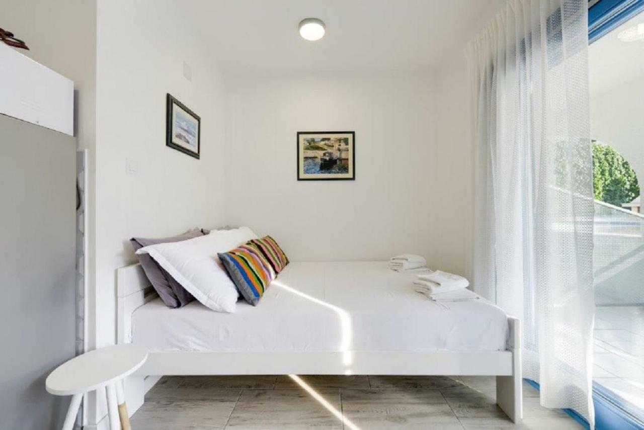 Apartments Villa Pina Vodice Exterior foto